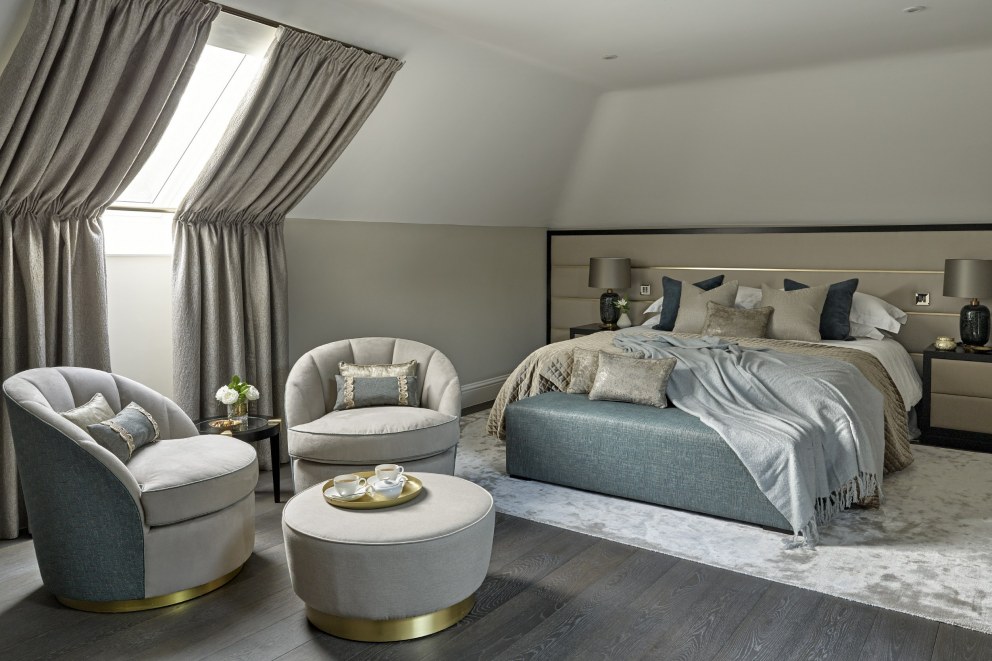 Farnham | Top floor bedroom | Interior Designers